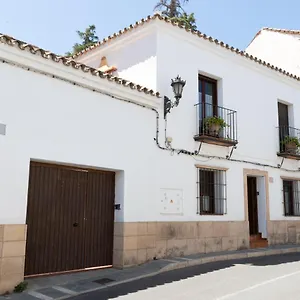 Casa Con Parking A 500m Del Tajo De Apartamento